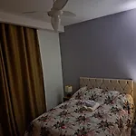 Lev Apartments - Apartamento Inteiro - 2 Quartos - 300 M Da Praia De Copacabana - Posto 4
